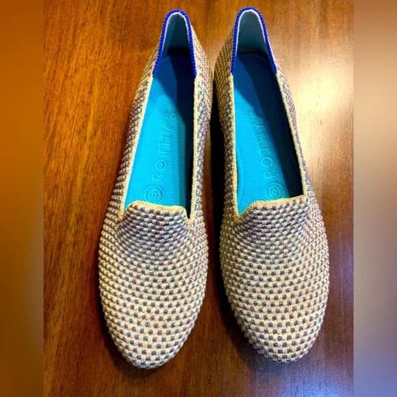 Rothy display picture 3